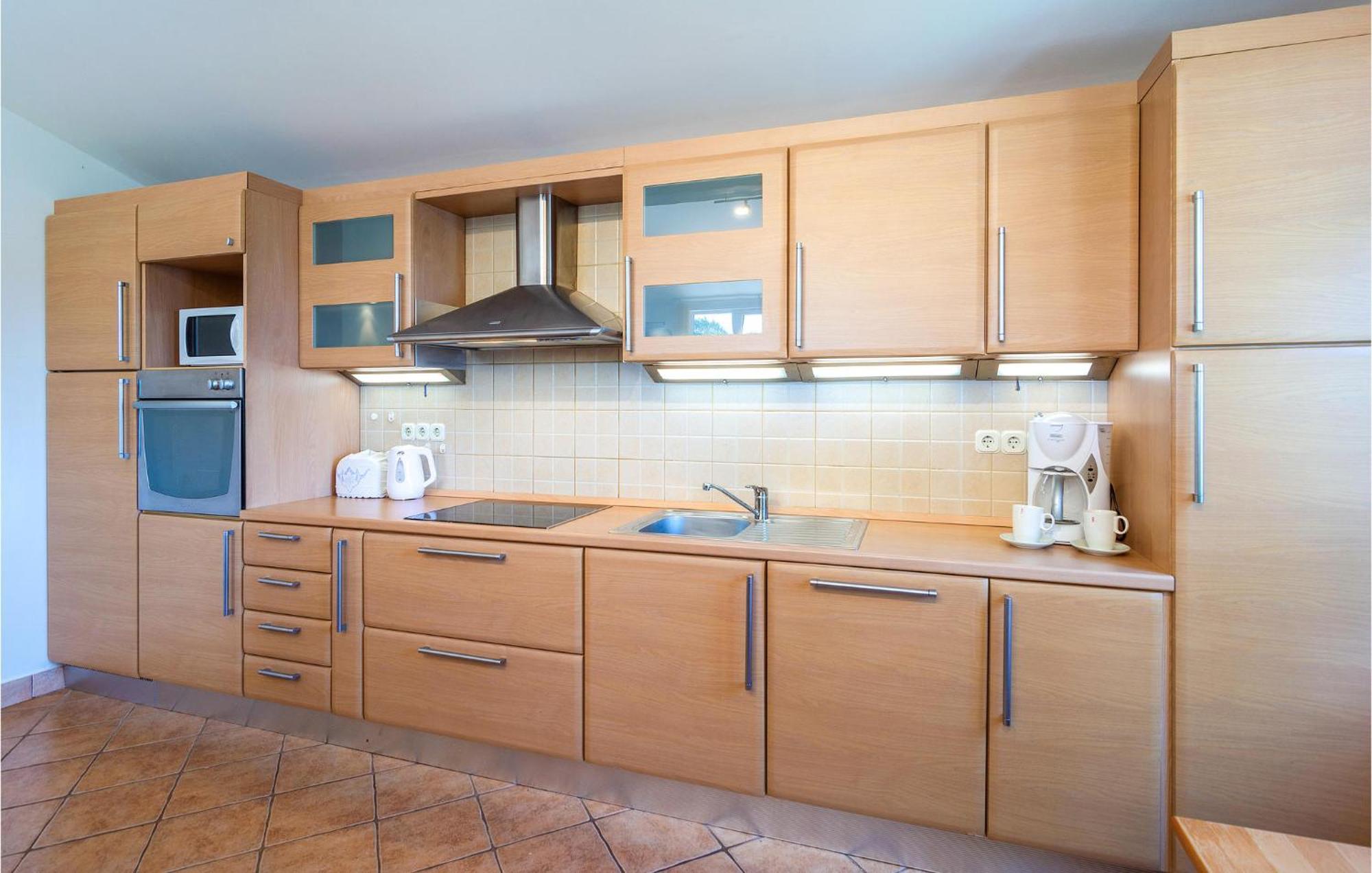 2 Bedroom Lovely In Prázdninový dům