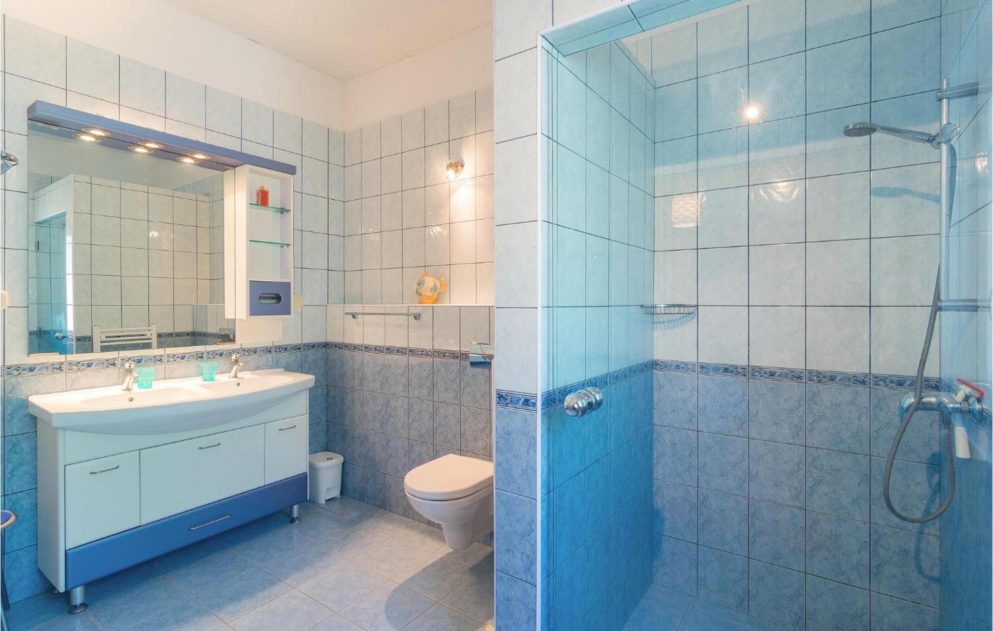 2 Bedroom Lovely In Vrboska